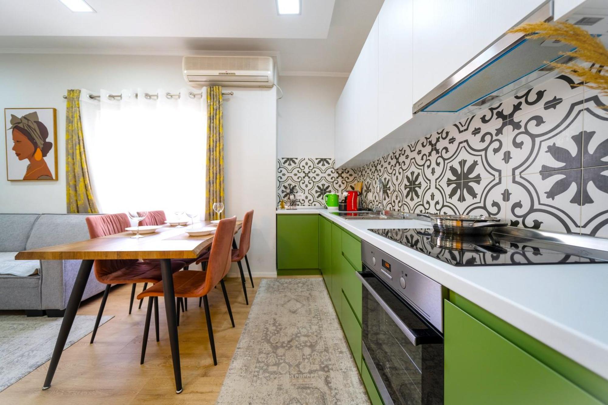 Modern 2 Bedroom With Balcony In Location * Tirana