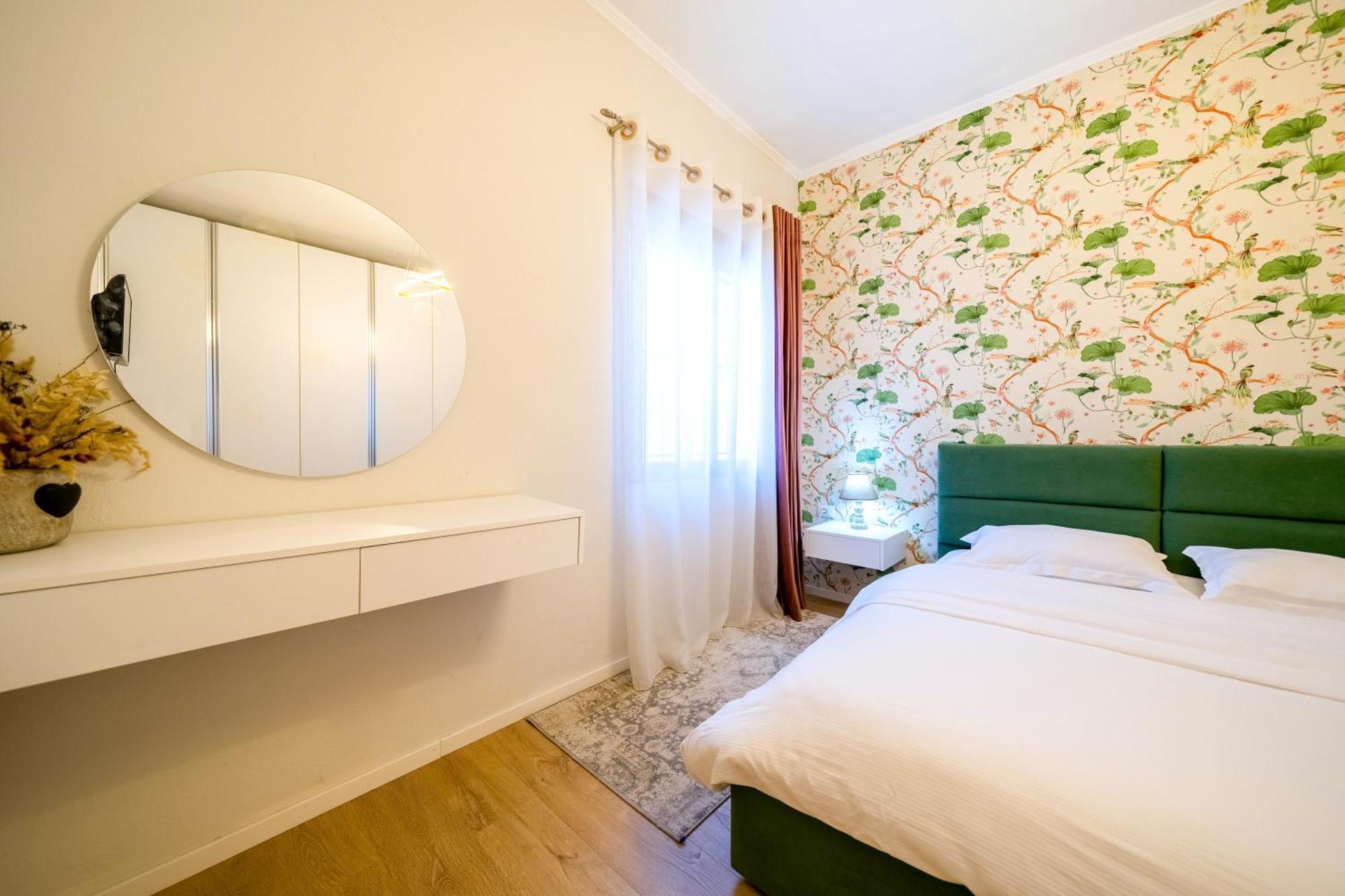 Modern 2 Bedroom With Balcony In Location Apartamento